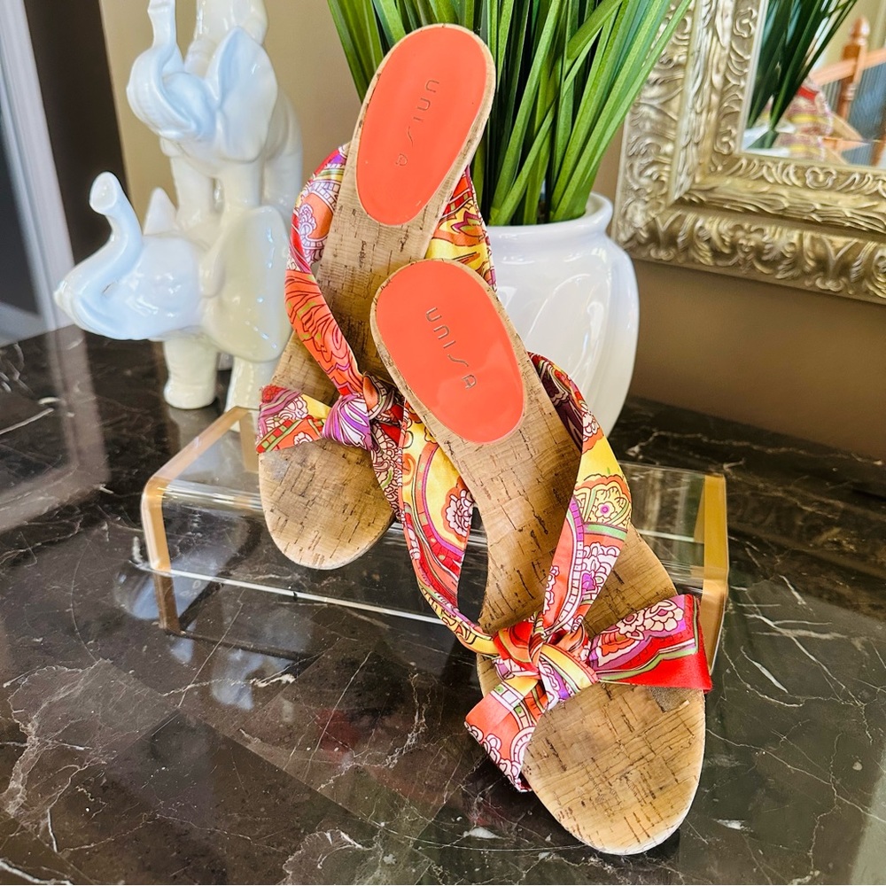 UNISA VIBRANT CLOTH PAISLEY STRAP HIGH HEEL SIZE 9M W/ 4” HEEL GOOD STYLISH - Picture 7 of 11